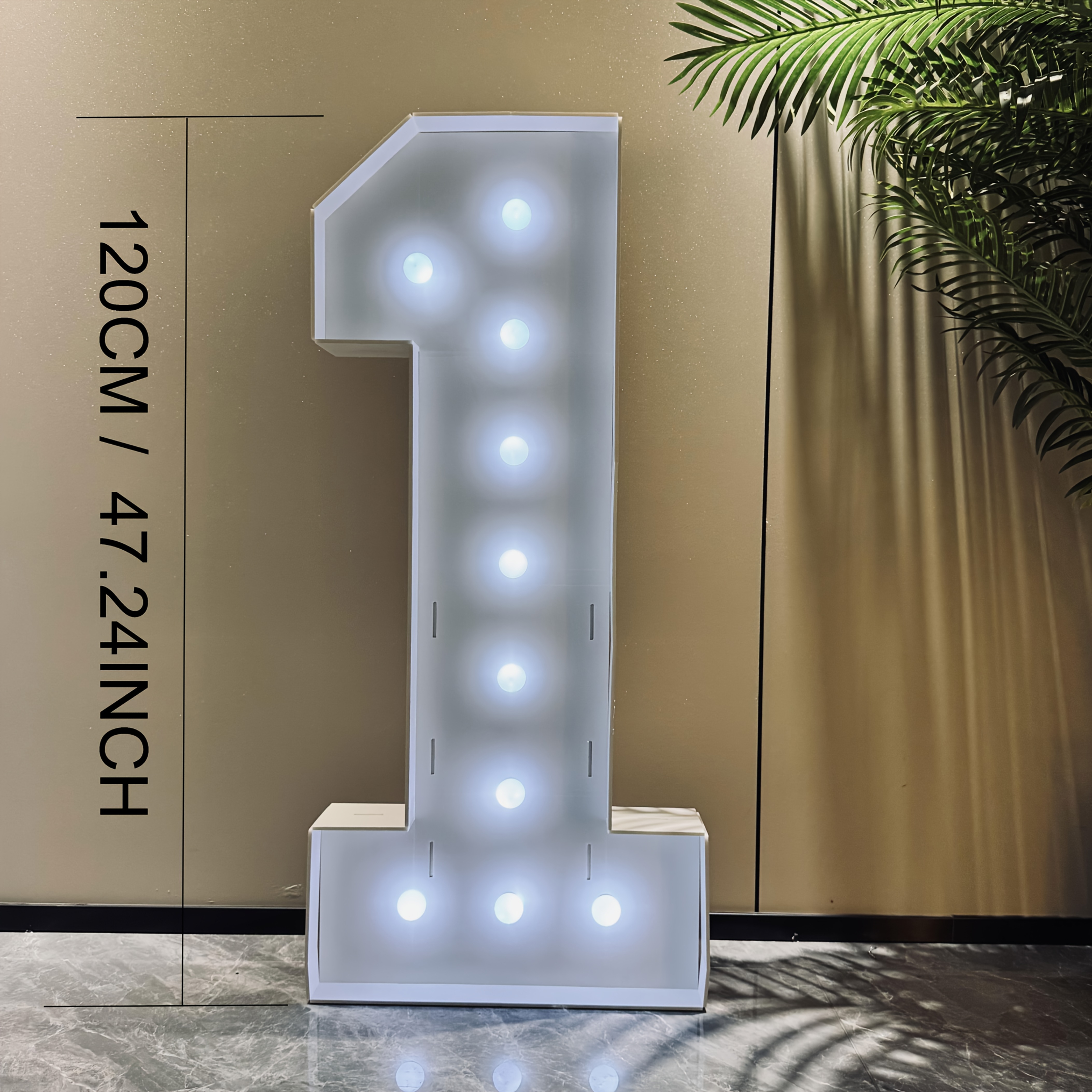 4-Foot Self-Illuminating LED N - مراجعة Event & Party Supply وسعره