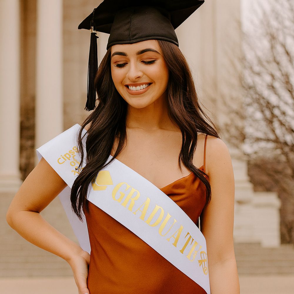 Class of 2026 2026 Graduation  - مراجعة Birthday Sash Glitter وسعره