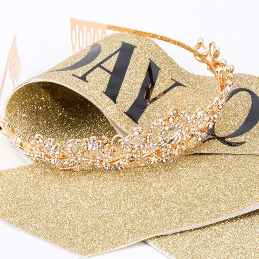 Birthday Queen Sash & Rhinesto - مراجعة Birthday Sash Glitter وسعره