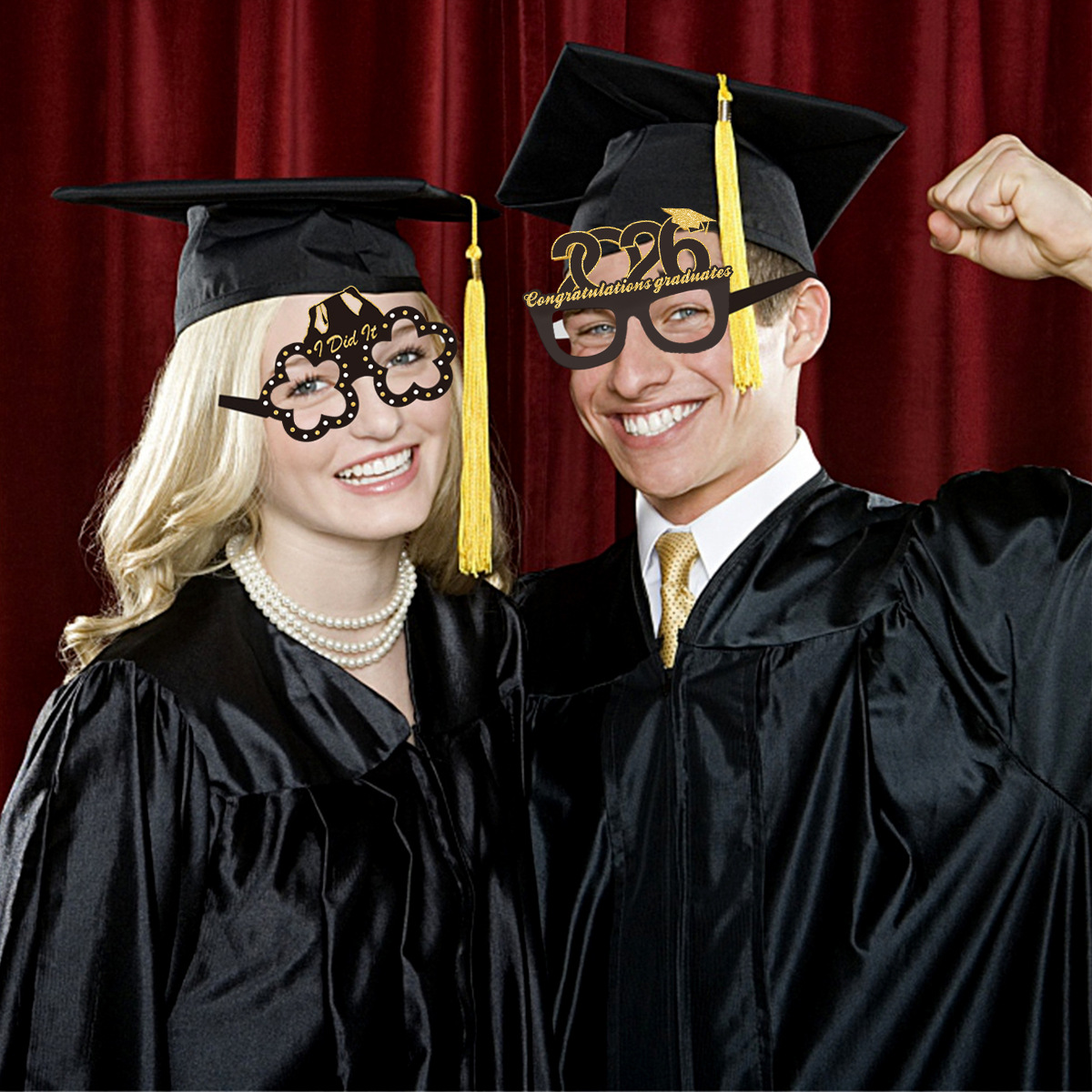 Class of 2026 Graduation Photo - مراجعة Photo Booth Frame وسعره