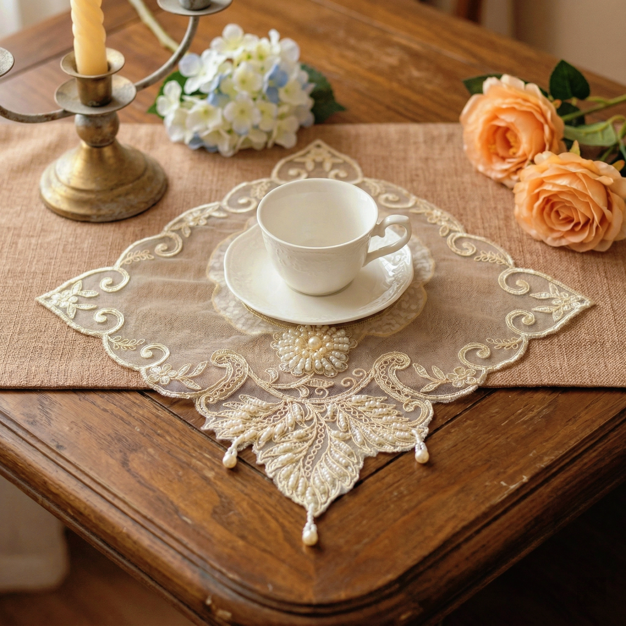 2pcs Leaf Shape Placemats Set  - مراجعة Glitter Tablecloth وسعره