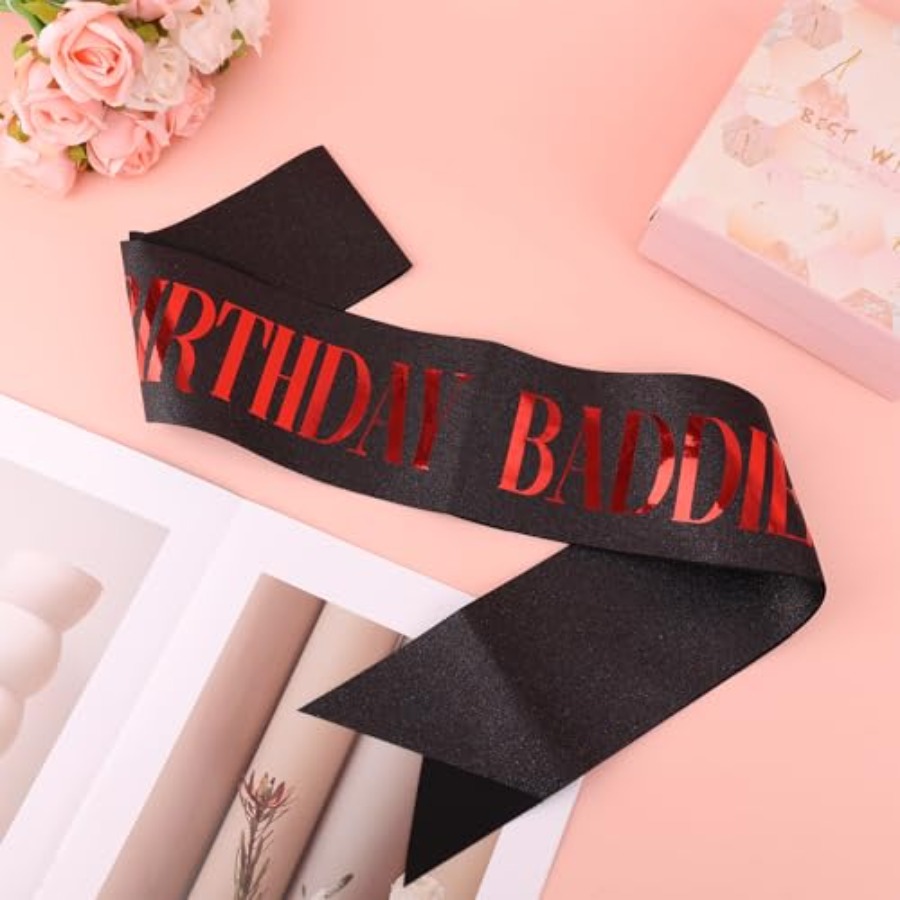 Birthday Baddie Sash, Glitter  - مراجعة Birthday Sash Glitter وسعره
